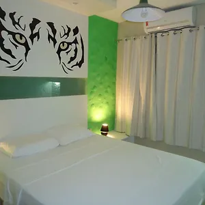  Apartamento 804 Lindo Flat Mobiliado Com Vista Lateral Mar Na Praia De Iracema